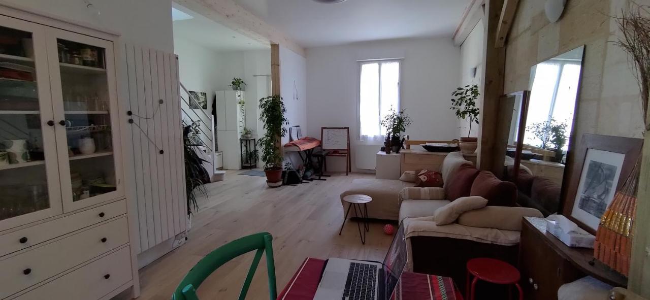 Belle Chambre Sur Terrasse A 3 Min De La Gare Bordeaux Bagian luar foto