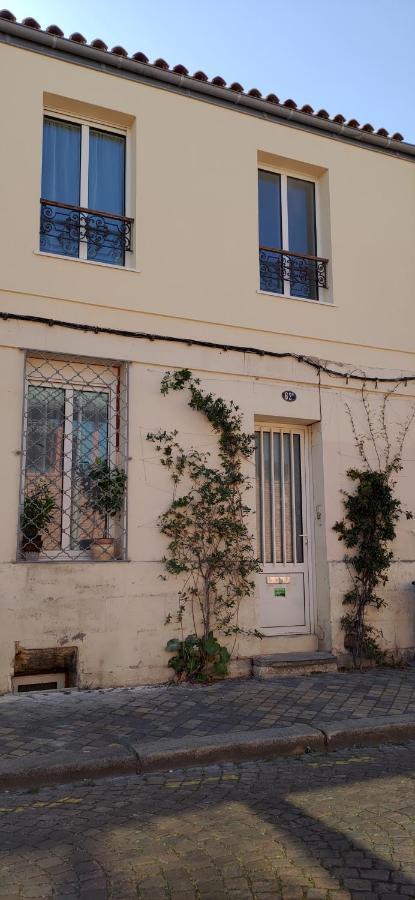 Belle Chambre Sur Terrasse A 3 Min De La Gare Bordeaux Bagian luar foto